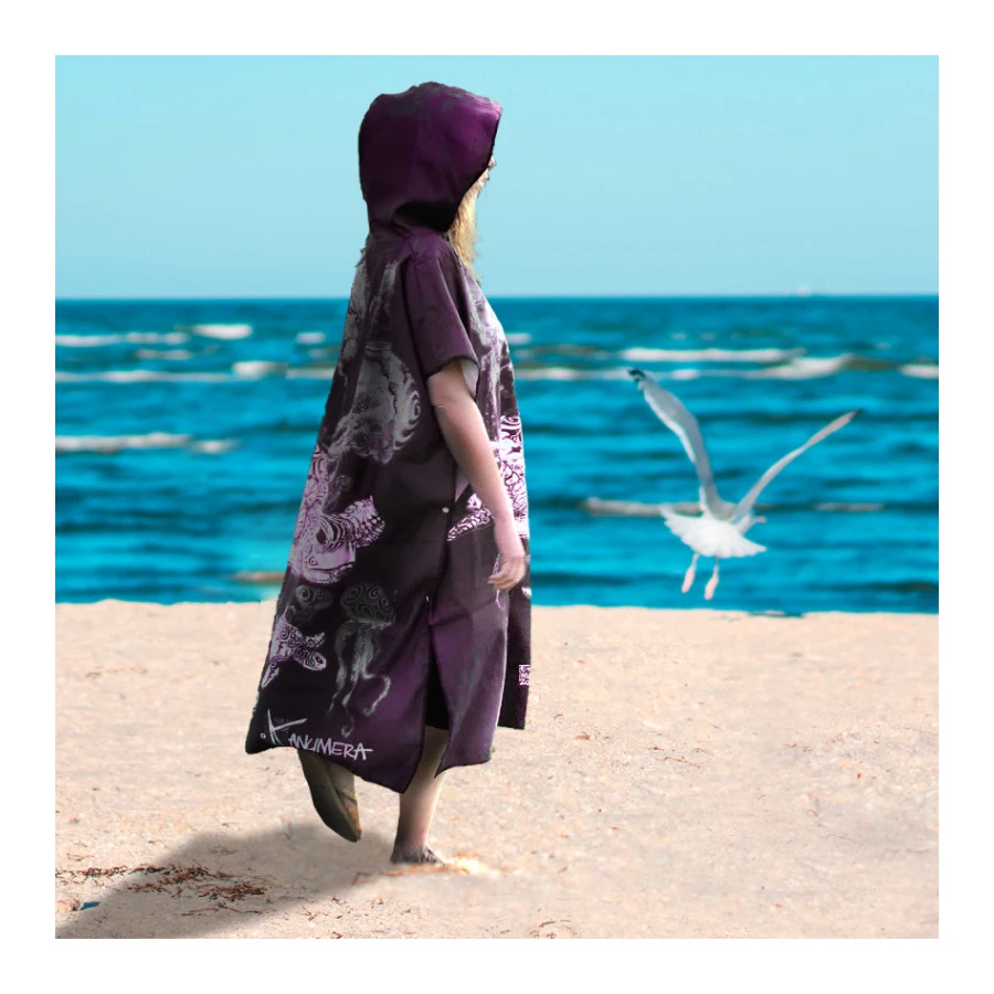 Poncho KANUMERA 1 Poncho KANUMERA